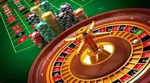 innwa8 လောင်းကစား မြန်မာ ကစားသမားများ Online Lottery တိကက် ဝယ်ယူနေသောမြင်ကွင်း